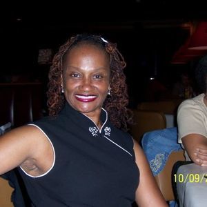 Meet your Posher, Edie